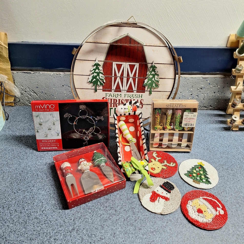 Christmas Cocktail & Hors d'oeuvre Bundle(9 Pieces)NWT
